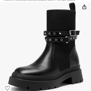 NEW - DREAM PAIRS Women's Ankle Boots -Size 10